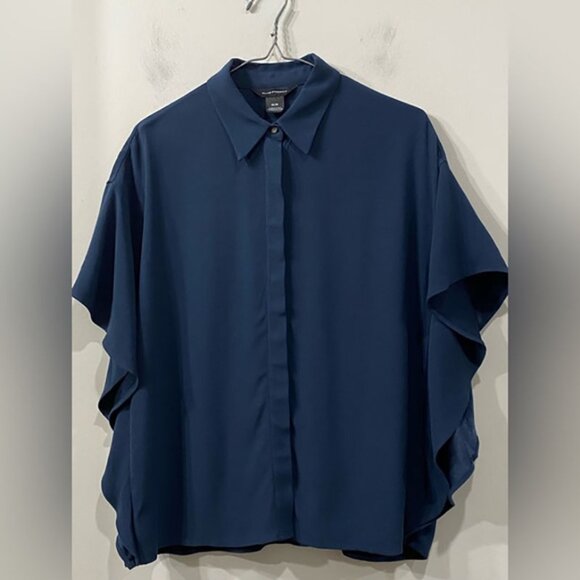Club Monaco Short Sleeve Front Fully Buttoned Collar Blouse Top Ruffles M - Picture 1 of 10